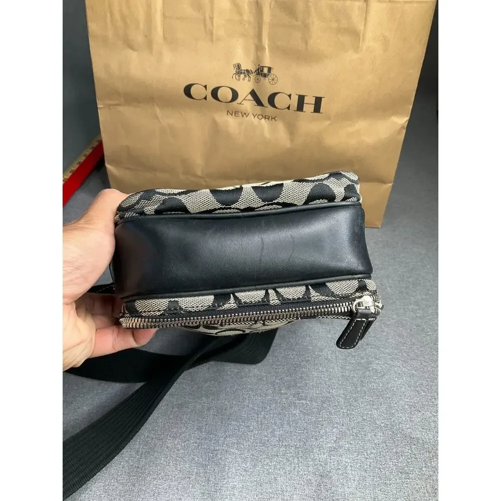 Coach 4270 Vintage International Shoulder Bag Black Signature Canvas Crossbody